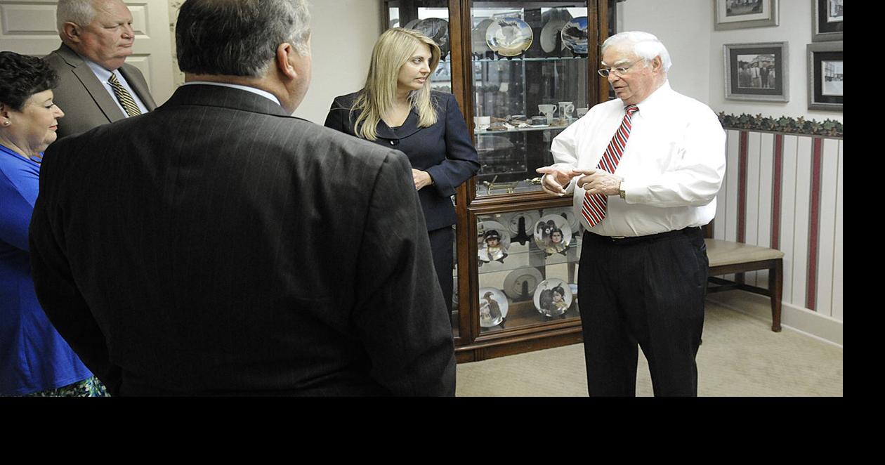 Lawyer celebrates 40 years serving Sevierville News