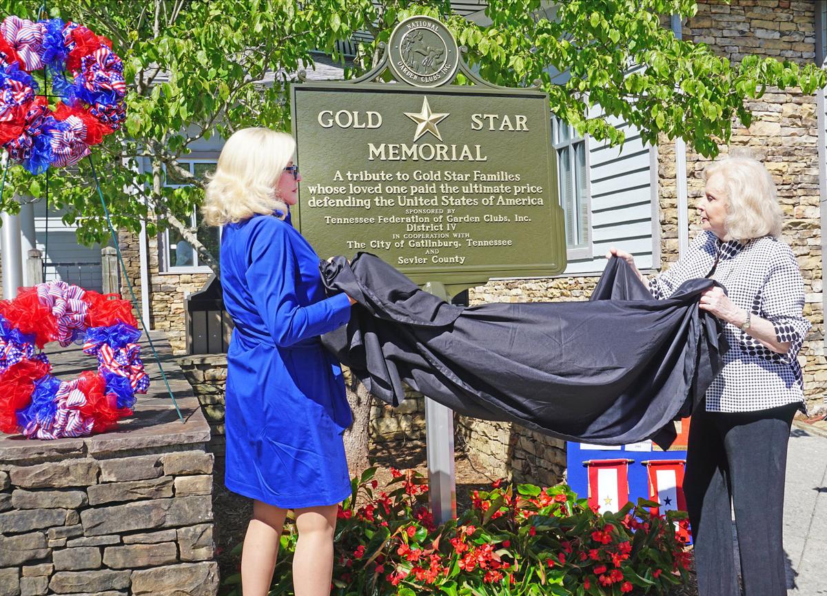 Gold Star Families Honored With Memorial Marker News Themountainpress Com
