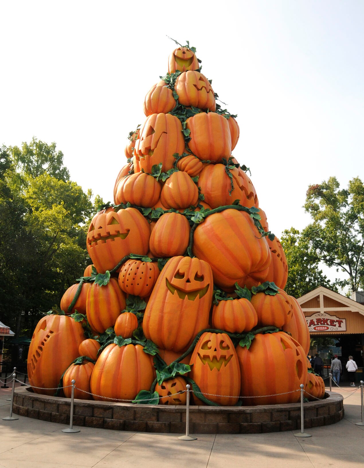 Giant pumpkins return at Dollywood's Harvest Festival | News