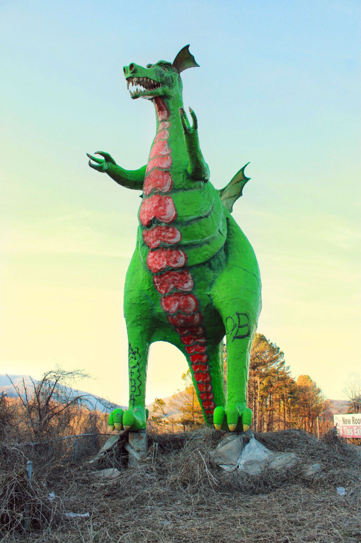 Caryville's landmark Dragon to be restored | Lafollette