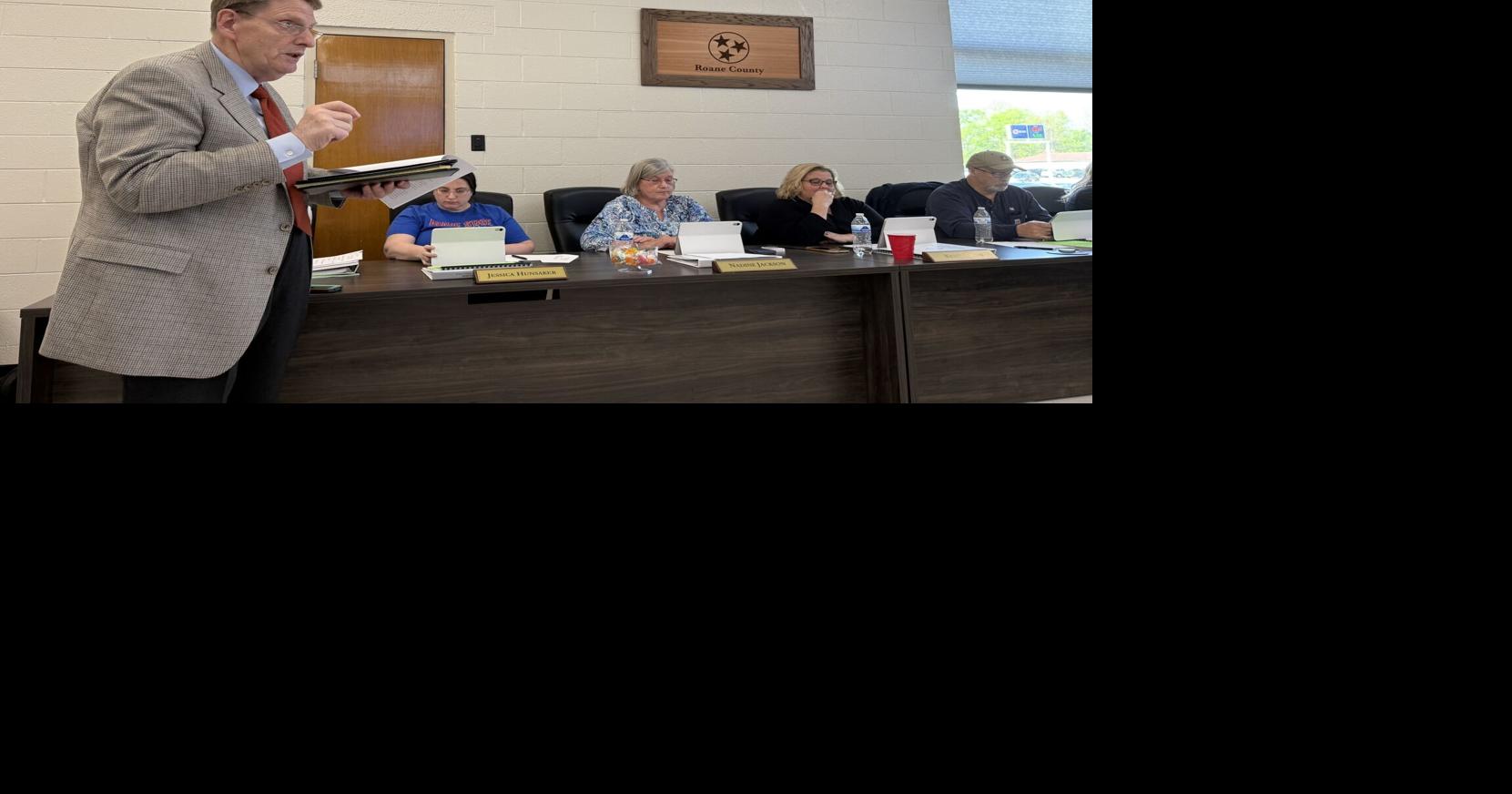 School board approves budget, defers contract extension vote