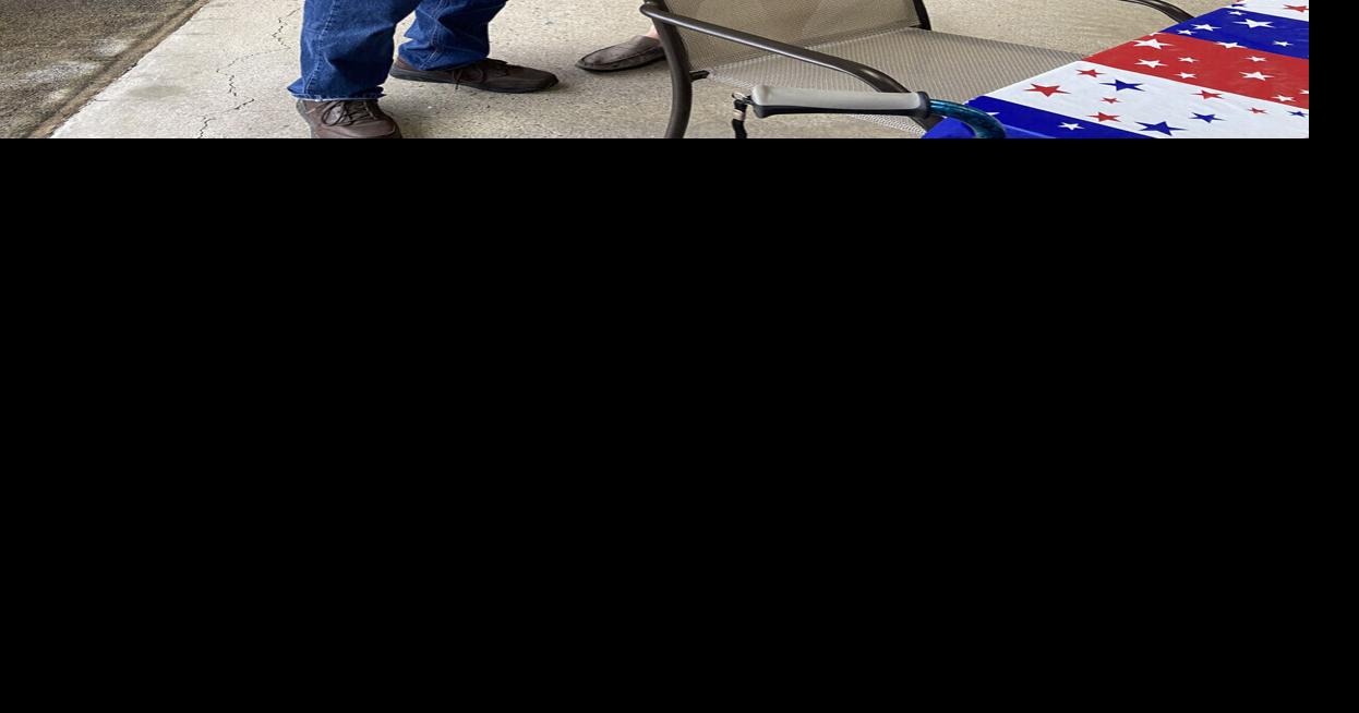 AMERICAN HEROES ENJOY BREAKFAST OF CHAMPIONS Lafollette