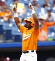 Top ranked Vols bounce back to beat Texas A&M
