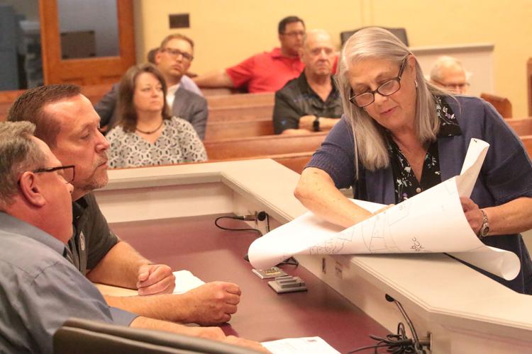 Shady Cove subdivision residents talk road conditions Lafollette