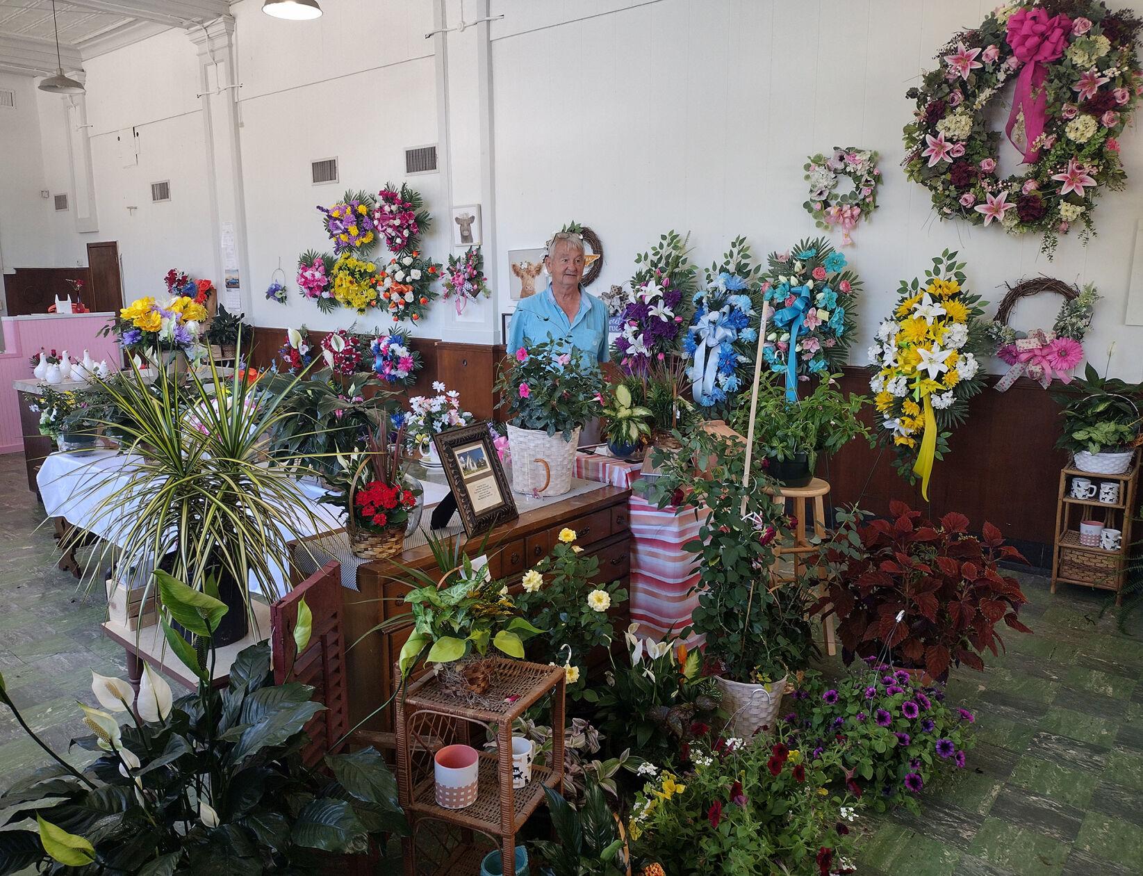 Jellico Four Seasons Florist reopened in April with original owner Lafollette