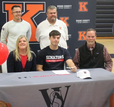Woody receives golf scholarship to Walters State