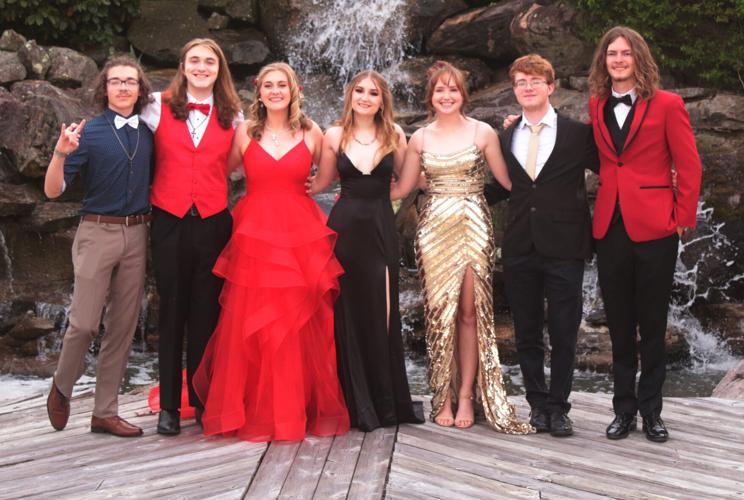 Campbell County High School Prom | Lafollette | themountainpress.com