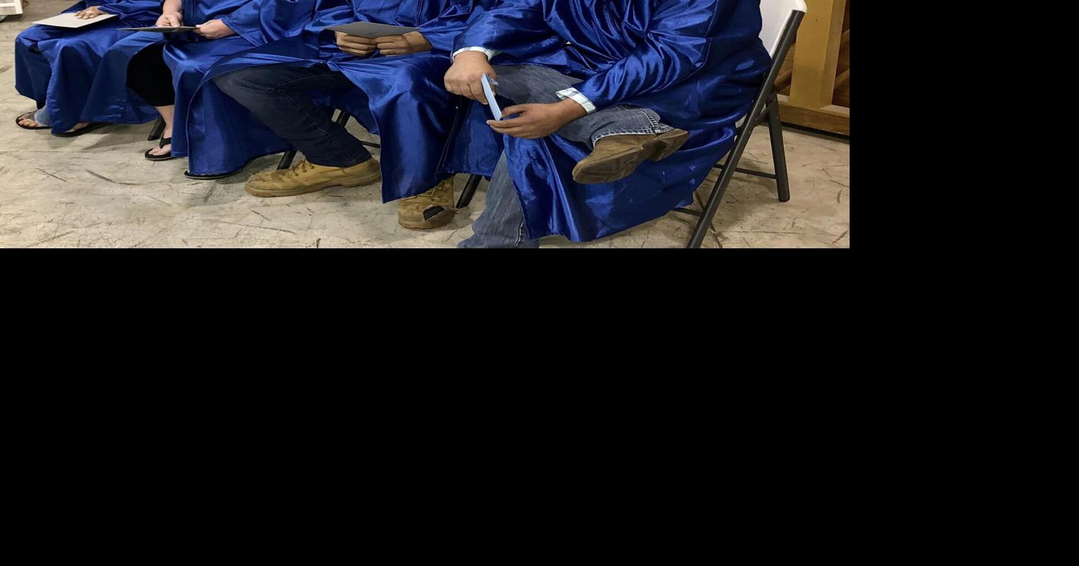 Recovery court celebrates graduation Lafollette