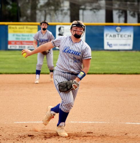 PREP ROUNDUP: Central baseball Central LaRue softball rout district