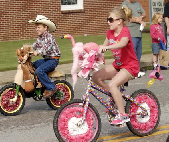 Upton Days packs in family fun Local News