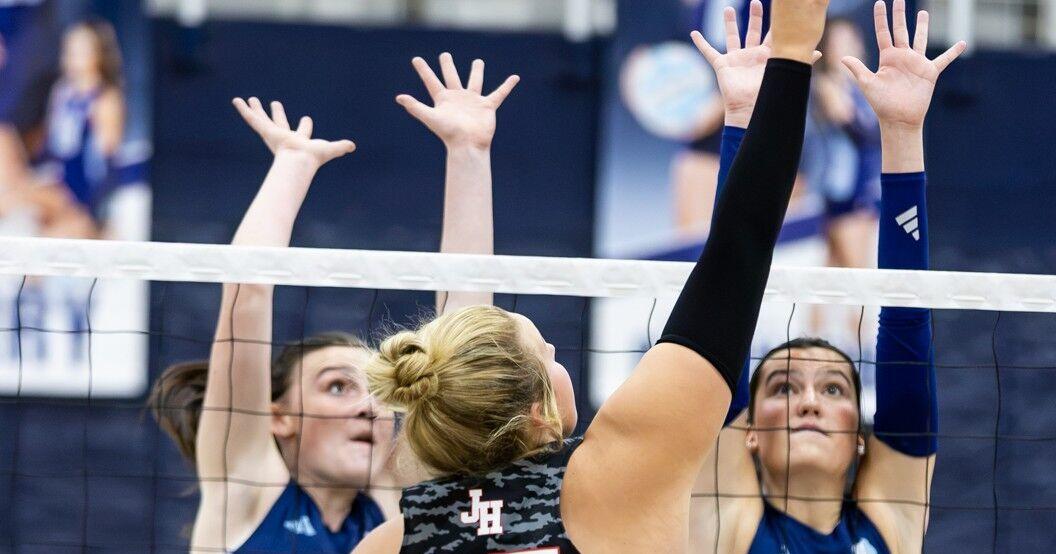 Central moves into district final with sweep of John Hardin