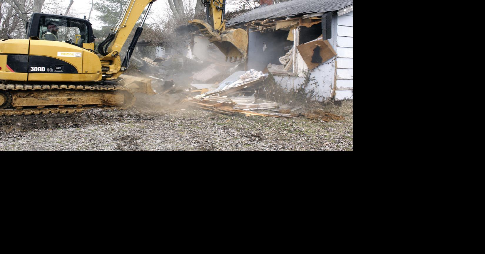 Radcliff code enforcement works to rid city of blights Local News