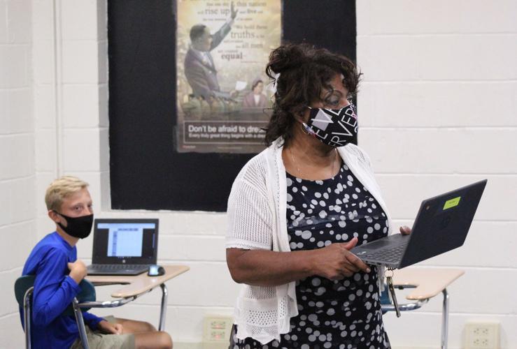 Elizabethtown Independent Schools start in person classes on hybrid