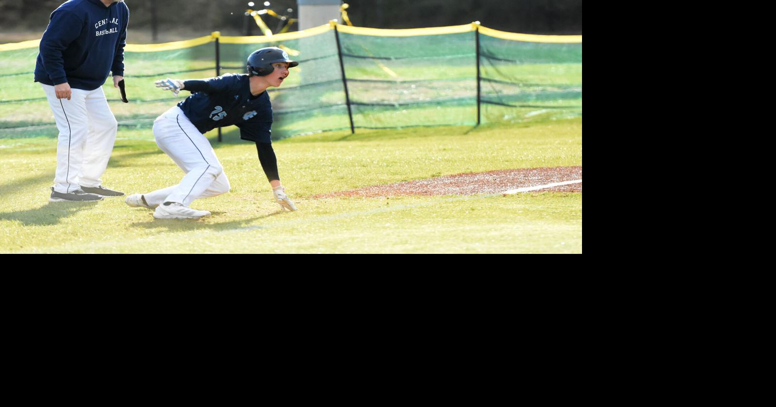 Bruins, Panthers renew rivalry today in district play | High School ...