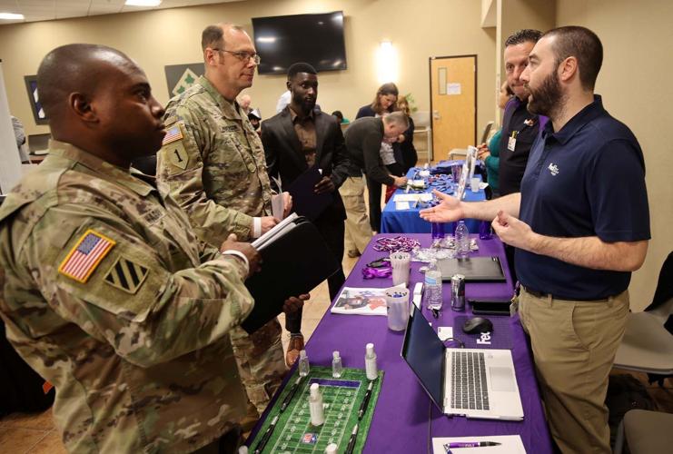 Fort Knox job seekers meet recruiters at inaugural career fair
