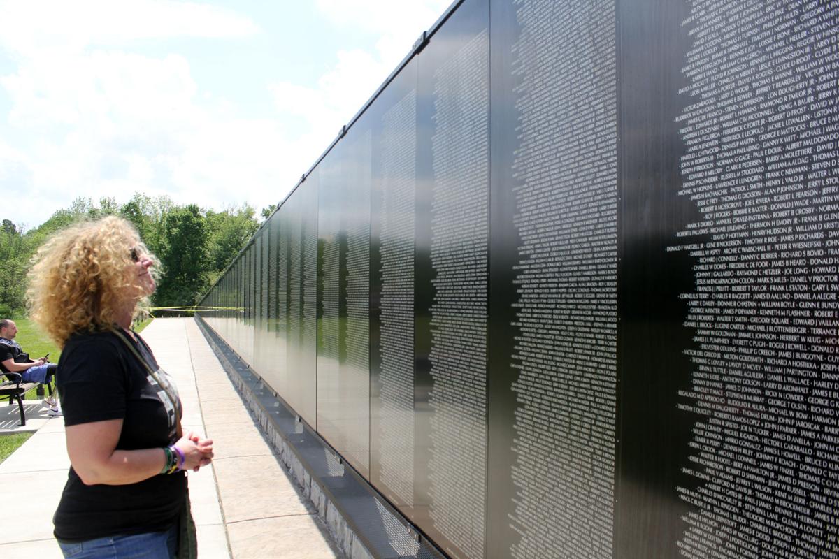 Vietnam Wall Continues To Be Source Of Healing Local News Thenewsenterprise Com Vietnam Wall Continues To Be Source Of Healing Local News Thenewsenterprise Com