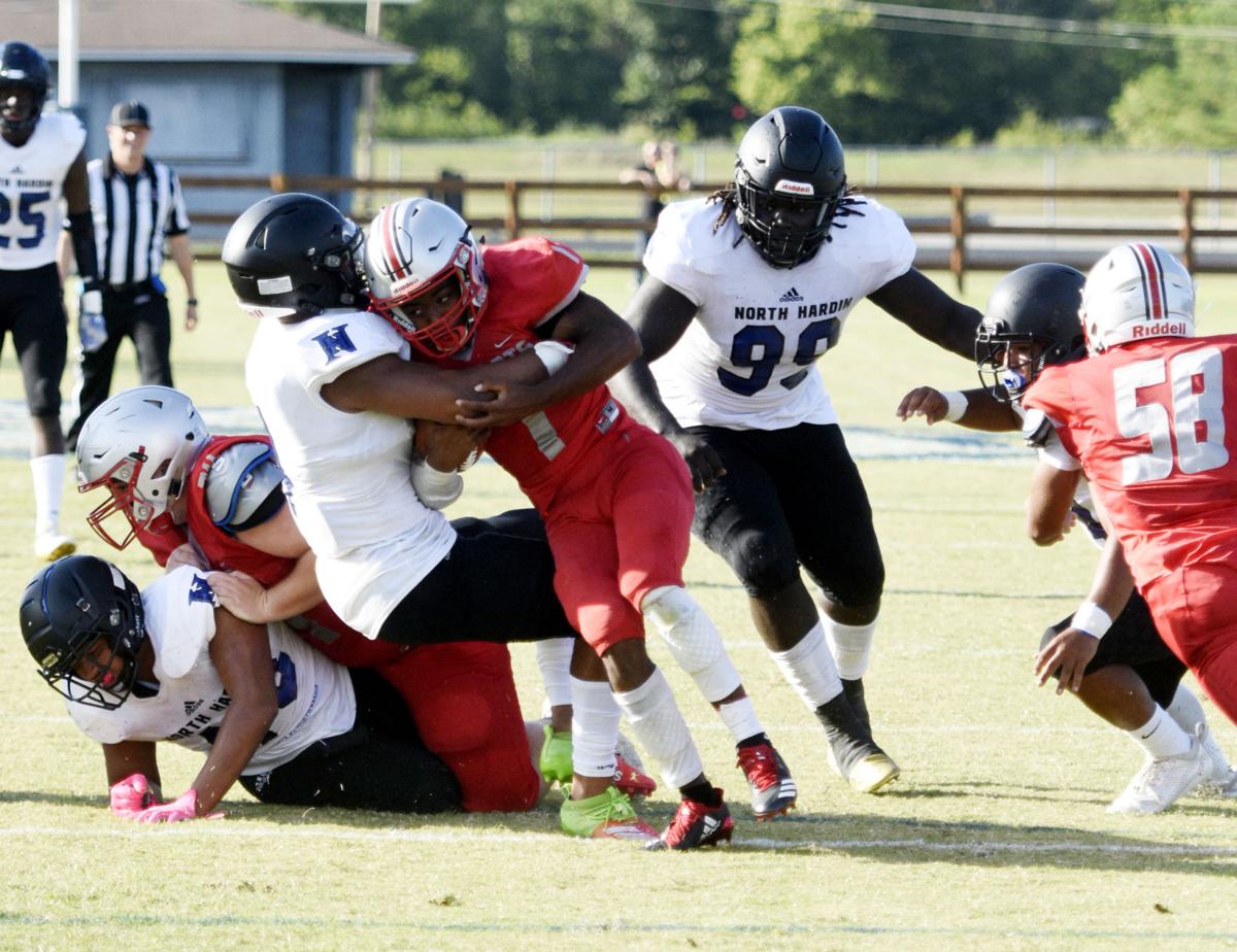 Prep Football North Hardin Scores 7 Tds 5 Via The Air In