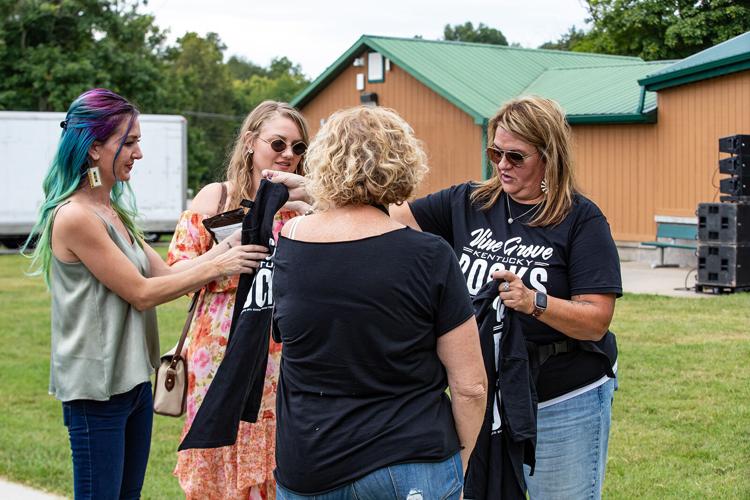 Vine Grove kicks off Autumn Nightz with charity game Local News