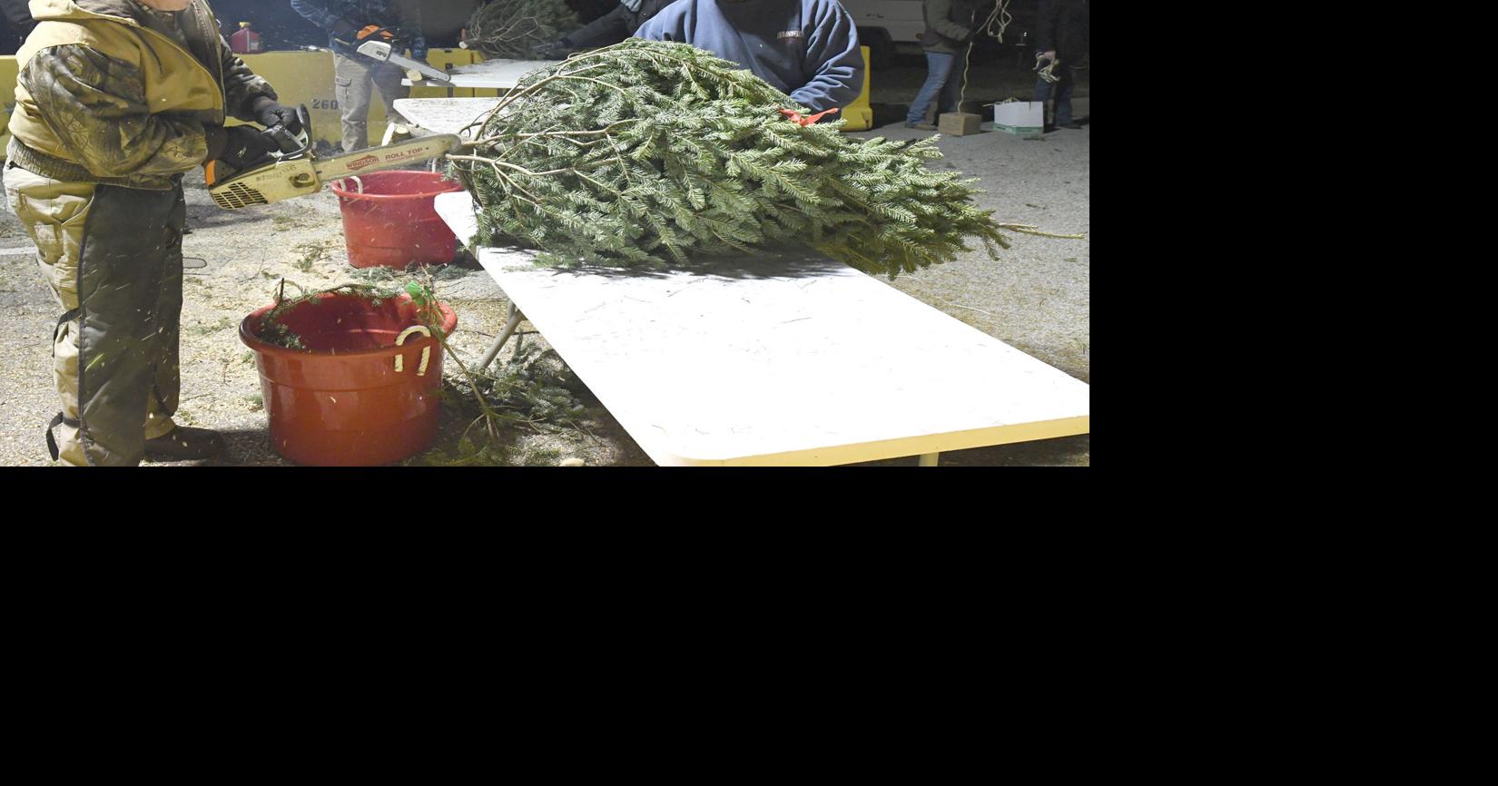 Brooks Parade Field Fort Knox Christmas 2022 Christmas For Troops, Families | Local News | Thenewsenterprise.com