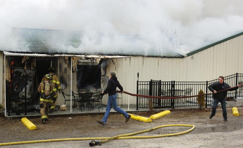 Fire destroys restaurant | Local News | thenewsenterprise.com