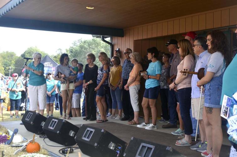 Lifelong fans, flock to Vine Grove for bluegrass festival