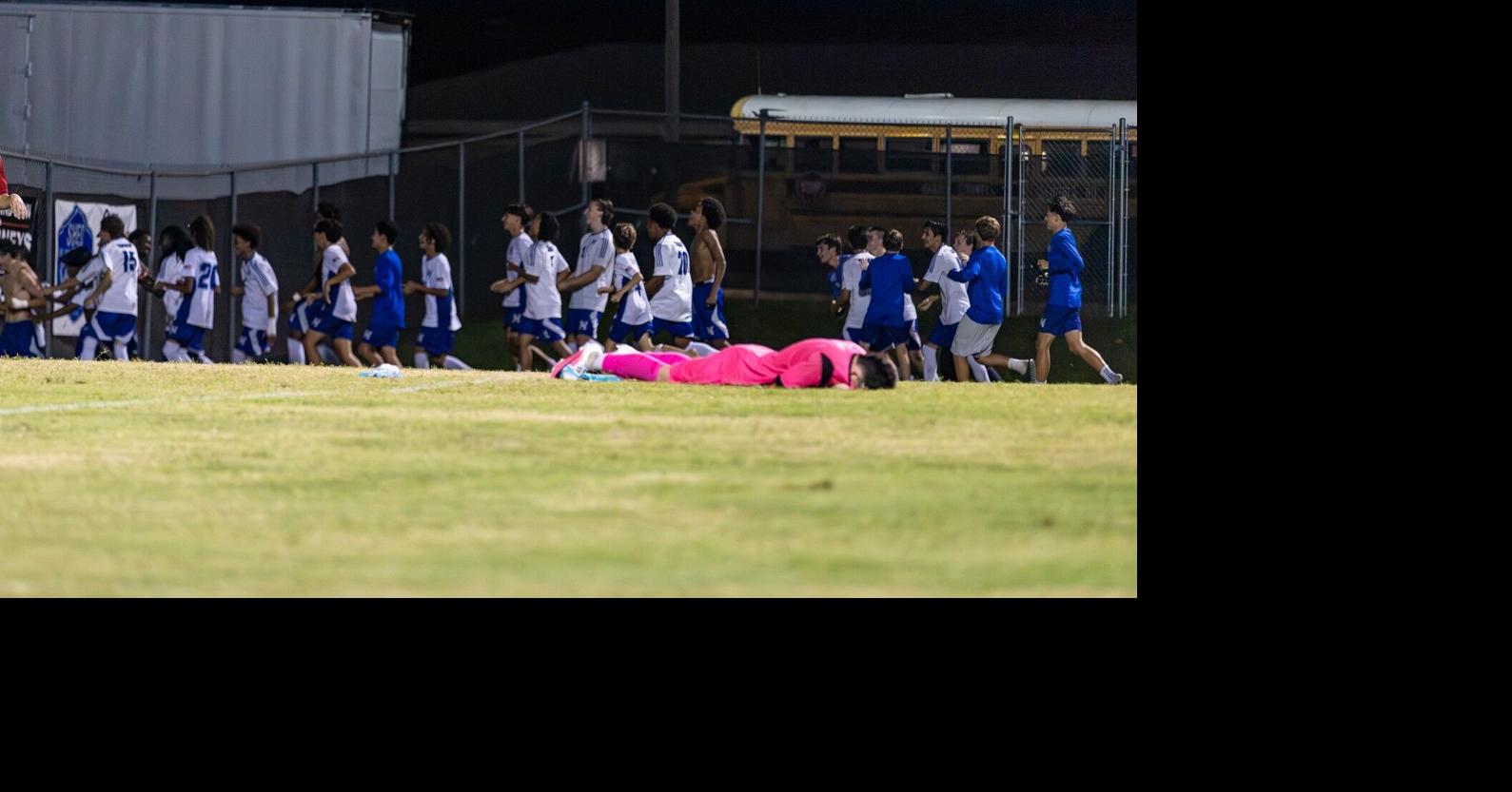 Trojans use second chance to derail Bulldogs in shootout