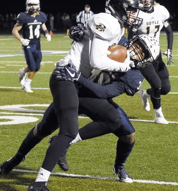 Prep Football Panthers Hold Boyle County In Check 11 26