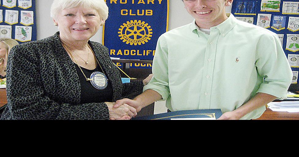 Radcliff Rotary Club members gather in April Neighbors