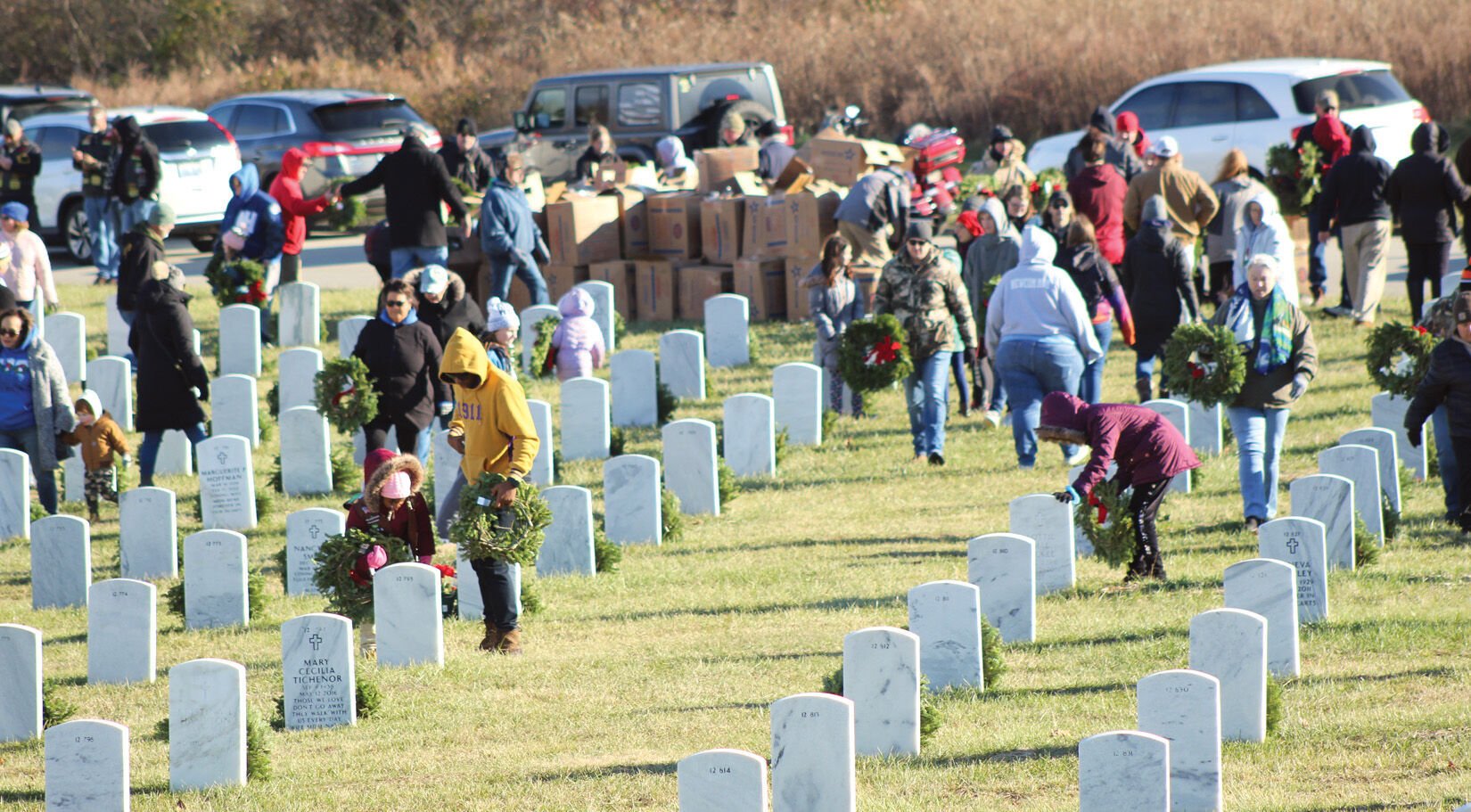 Wreath Laying Provides A Lesson At Veteran Cemetery | Local News ...