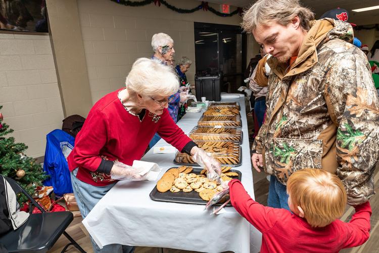 Families make memories at Lightup Radcliff Local News