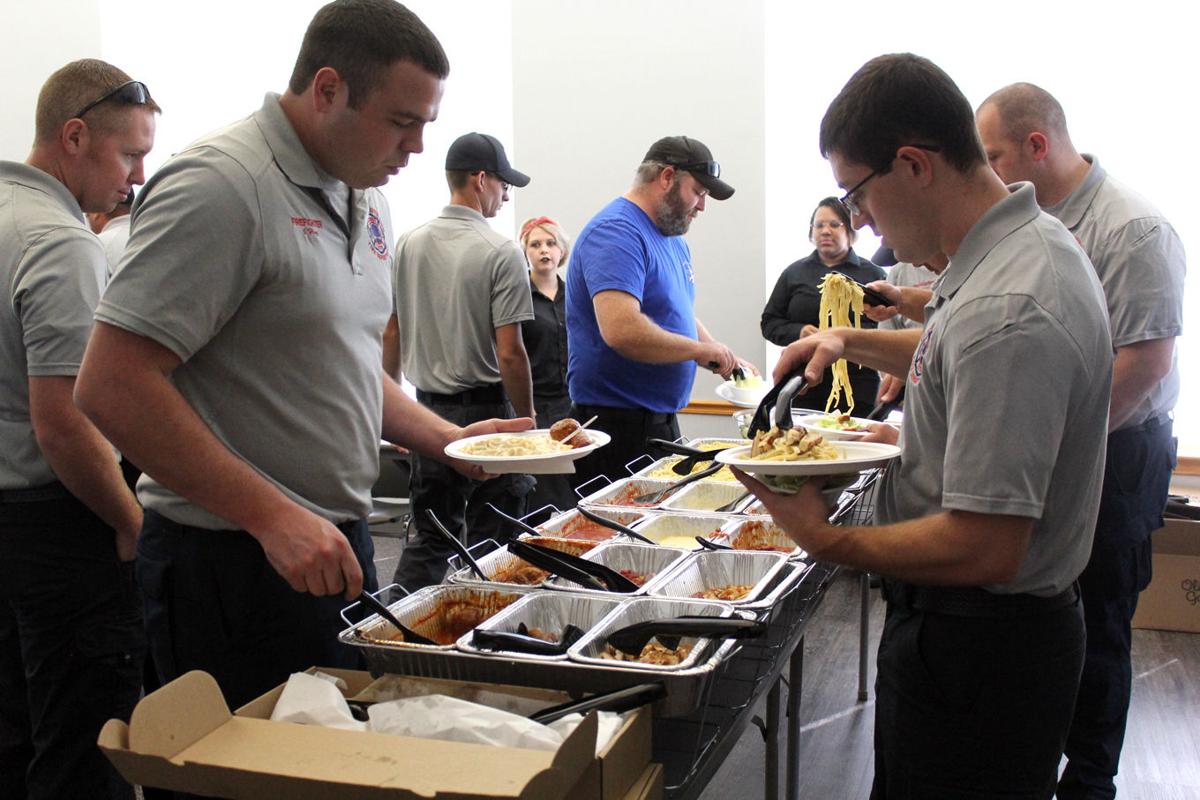 Olive Garden Gives Labor Day Meal To First Responders Local News