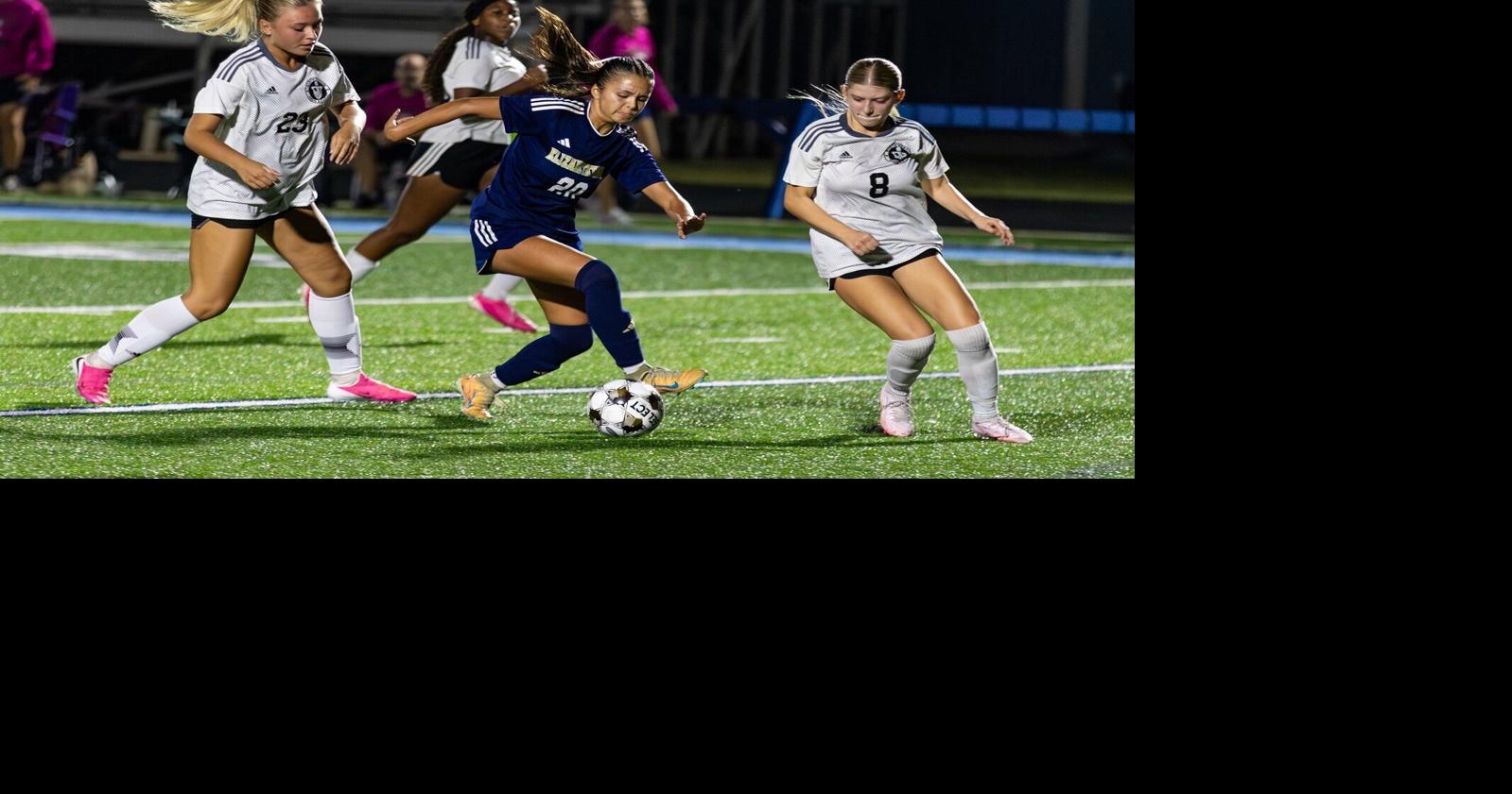 Coming up roses: Johnson helps lead Panthers to a win