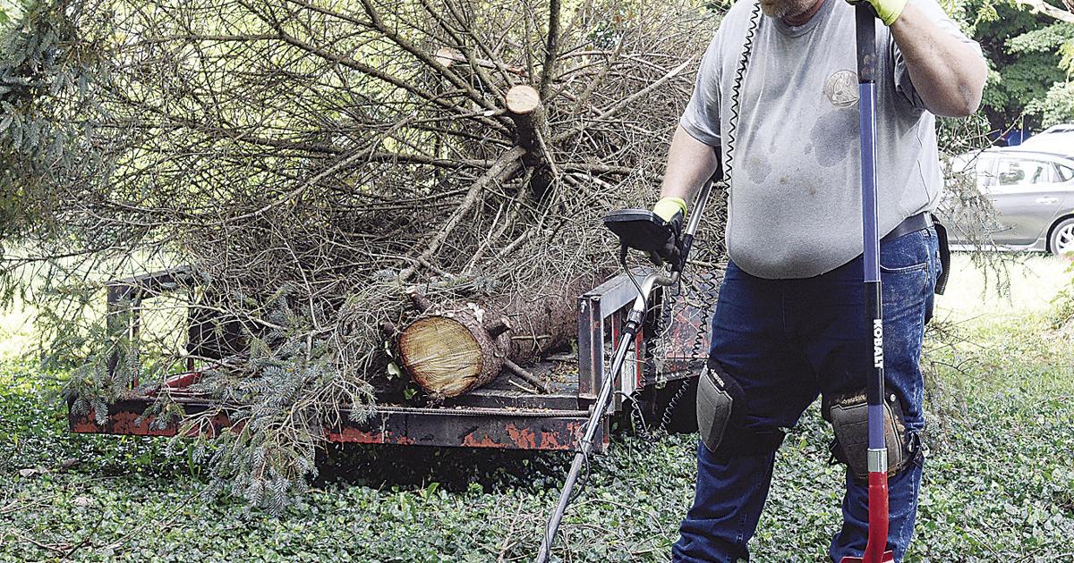 Uncle Rasheed Digs Area group digs for treasures, fun | Local News | thenewsenterprise.com