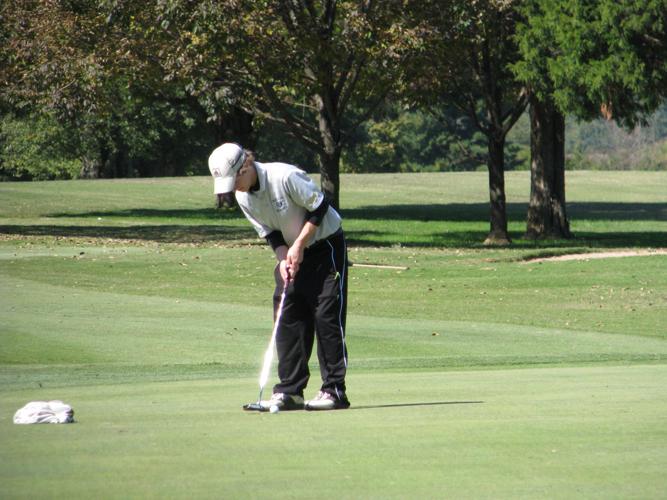 BOYS' PREP GOLF Elizabethtown's Jury only area player to make cut at