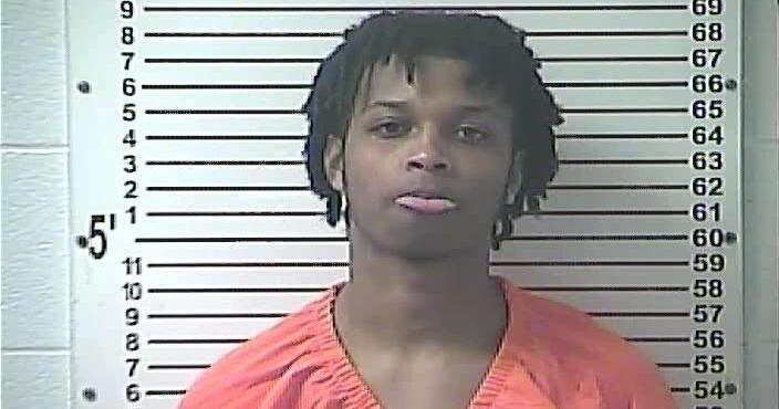 Teenager arrested on strangulation escape charges Crime And Courts