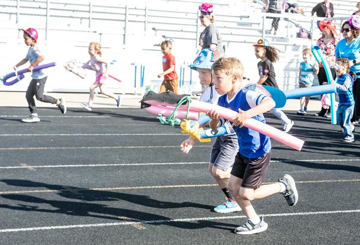Off to the races: Preschool students get a taste of tradition with ...