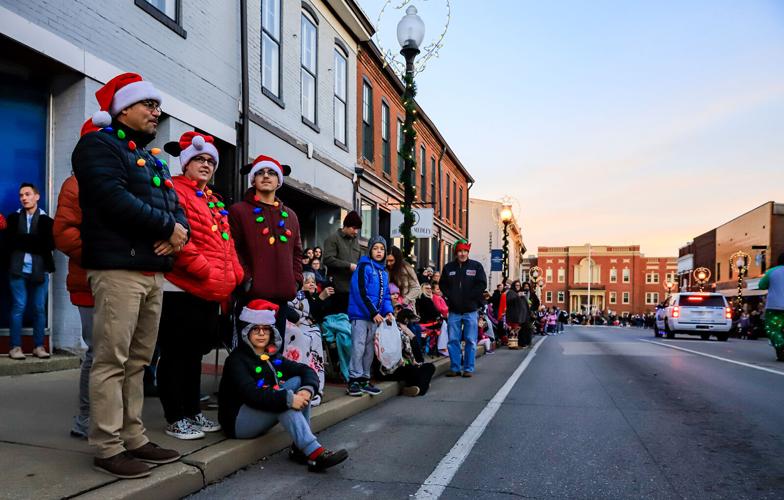 Elizabethtown festivities keep tradition alive, starts new ones Local