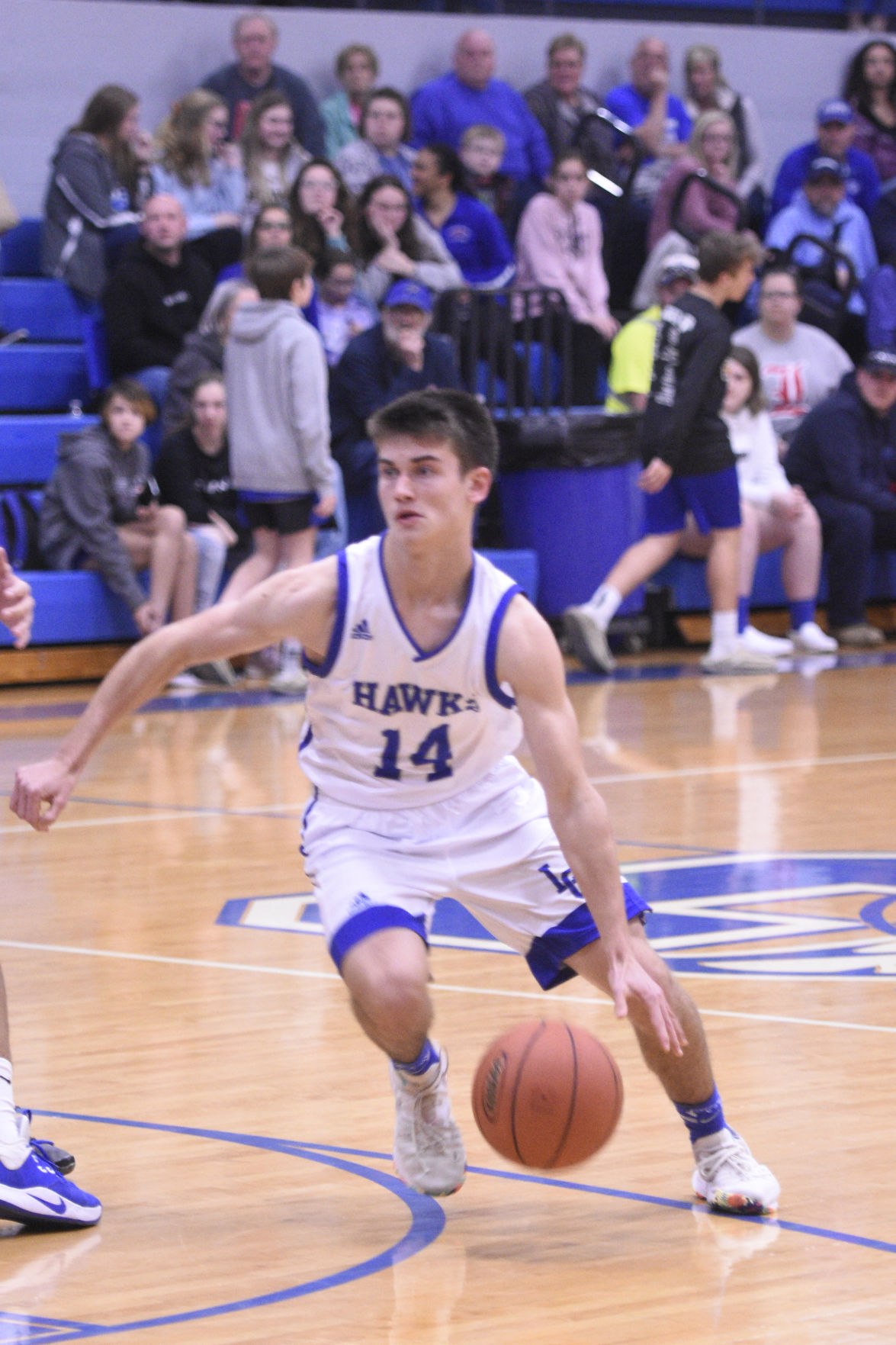 Boys Basketball Larue Holds Off Thomas Nelson Sports Thenewsenterprise Com the news enterprise