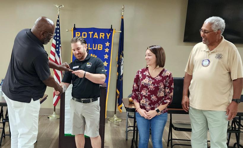 Carrier speaks at Radcliff Rotary Club meeting Neighbors
