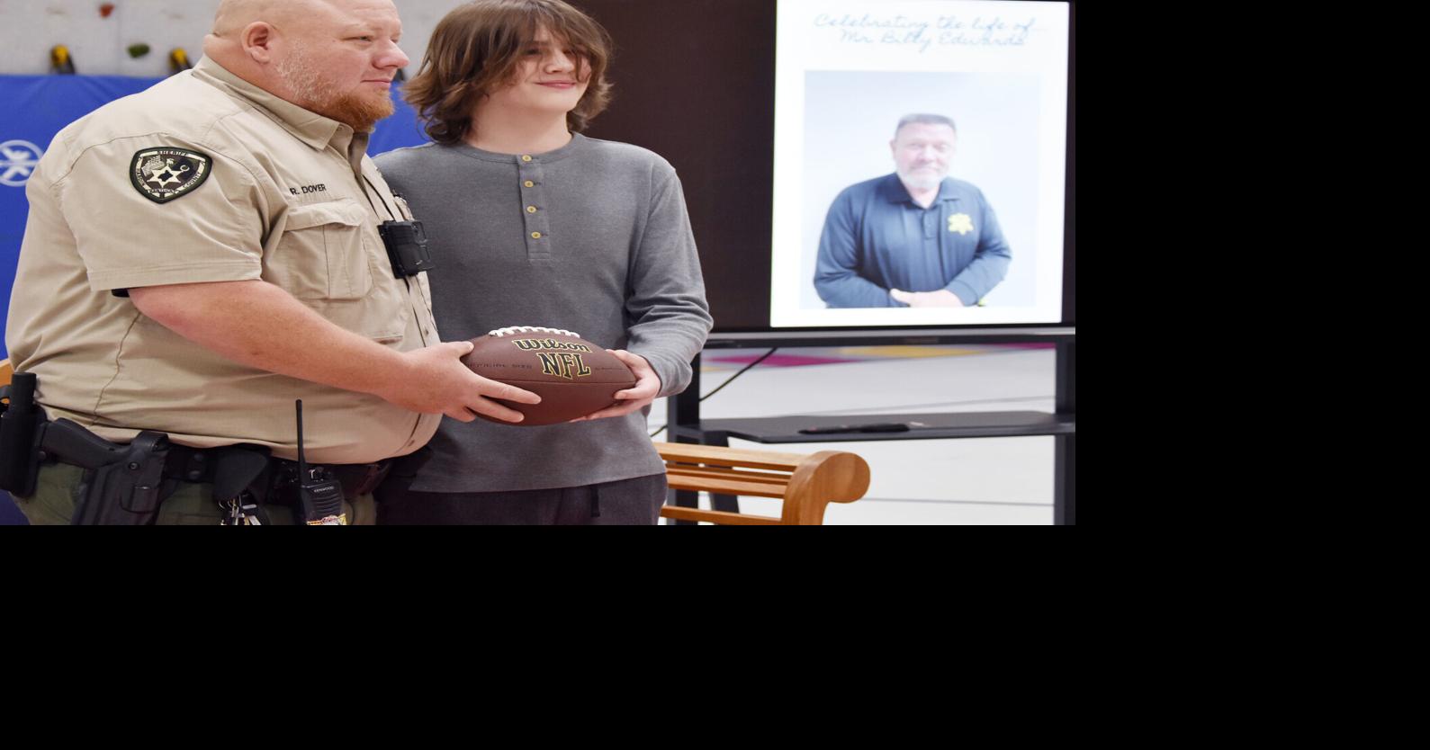 Creekside dedicates Buddy Bench in memory of Billy Edwards | Local News ...