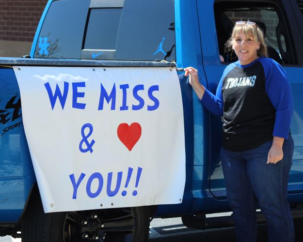 Radcliff Elementary School holds first ‘wave parade’ News Alert
