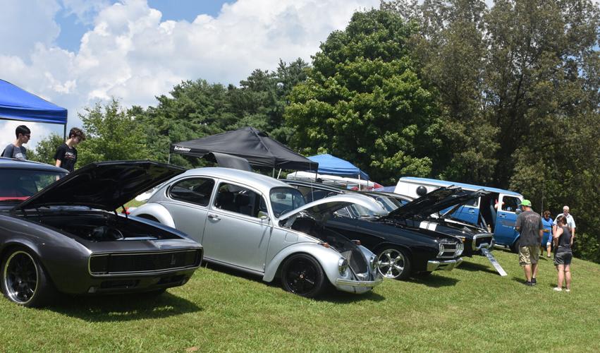 Car enthusiasts roll in for car show ahead of Cruisin’ | Local News ...