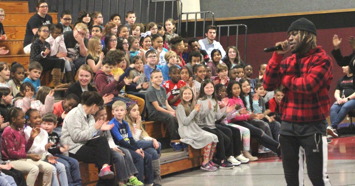 Rapper at the assembly | Education | thenewsenterprise.com