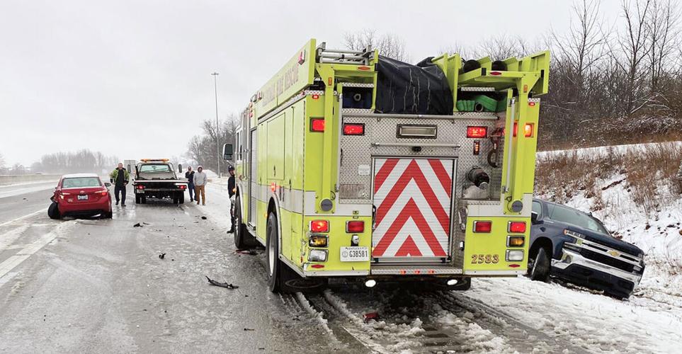 Glendale fire truck hit while responding to an emergency call | Local ...