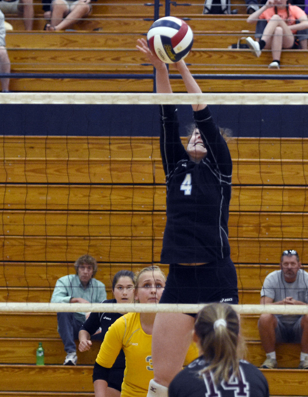 PREP VOLLEYBALL Queens of the Court (09/10) High School Sports