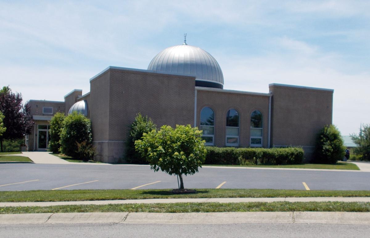 Muslim community invites public to meal | Worship ...