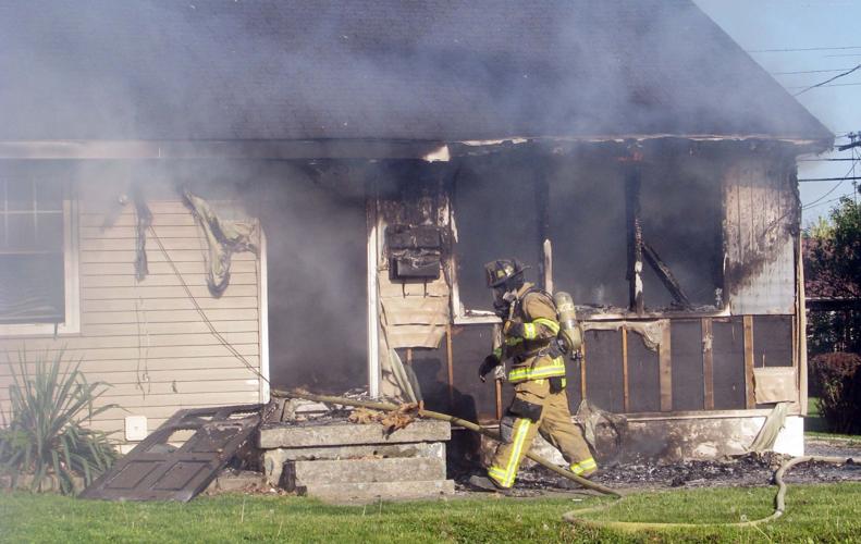 Fatal fire claims lives of two dogs | Local News | thenewsenterprise.com