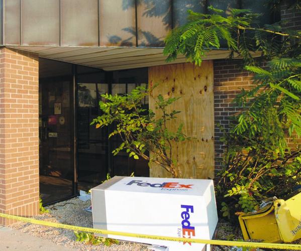 Crash temporarily closes Radcliff post office News