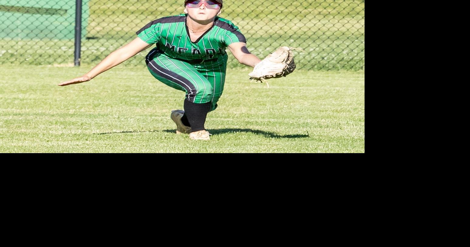 Lady Waves top E’town  as Ledford strikes out 17