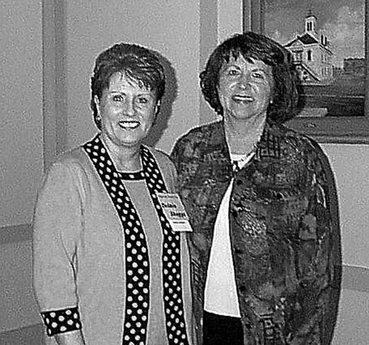 Hodgenville Womans News